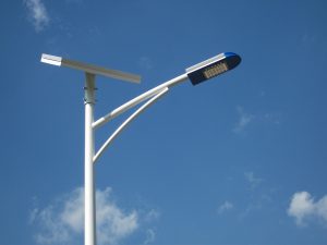 太陽(yáng)能燈為何用32650電池？